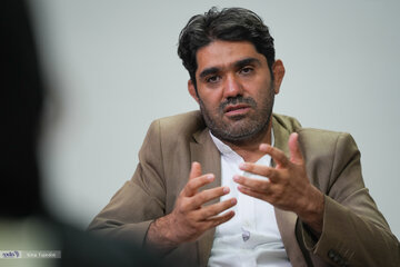 ببینید| ٰرئیس اتحادیه کسبوکارهای مجازی: دولت نمیتواند فیلترینگ را بردارد ببینید| ٰرئیس اتحادیه کسبوکارهای مجازی: دولت نمیتواند فیلترینگ را بردارد