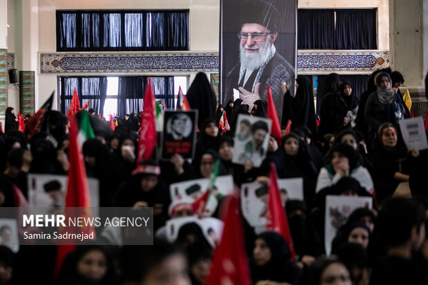 برگزاری آیین بزرگداشت رهبر شهید انقلاب فردا در دانشگاه تهران برگزاری آیین بزرگداشت رهبر شهید انقلاب فردا در دانشگاه تهران