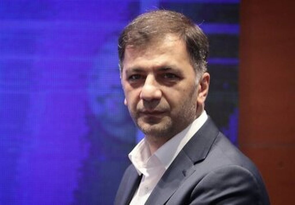 جنجال تازه در فوتبال ایران / کریمی پاسخ تاجرنیا را داد جنجال تازه در فوتبال ایران / کریمی پاسخ تاجرنیا را داد