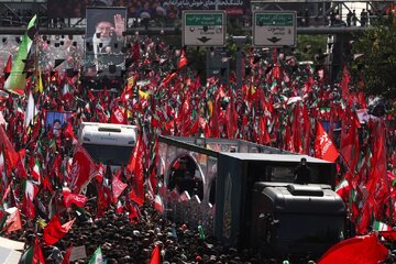 حضور وزیر آموزشوپرورش در مراسم تشییع رهبر شهید انقلاب/عکس حضور وزیر آموزشوپرورش در مراسم تشییع رهبر شهید انقلاب/عکس