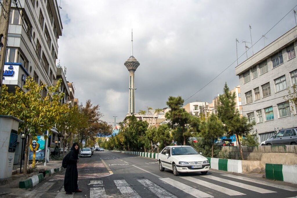 خبر خوش برای تهرانیها / منتظر کاهش دمای هوا باشید خبر خوش برای تهرانیها / منتظر کاهش دمای هوا باشید