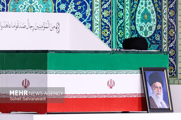 دعوت بنیاد روایت فتح از اهالی فرهنگ و هنر برای بدرقه رهبر شهید دعوت بنیاد روایت فتح از اهالی فرهنگ و هنر برای بدرقه رهبر شهید