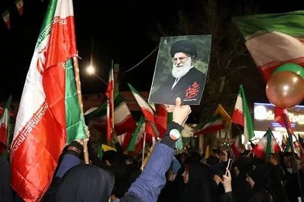 دوبله ۲ مستند لبنانی همزمان با ایام وداع و بدرقه رهبر شهید دوبله ۲ مستند لبنانی همزمان با ایام وداع و بدرقه رهبر شهید