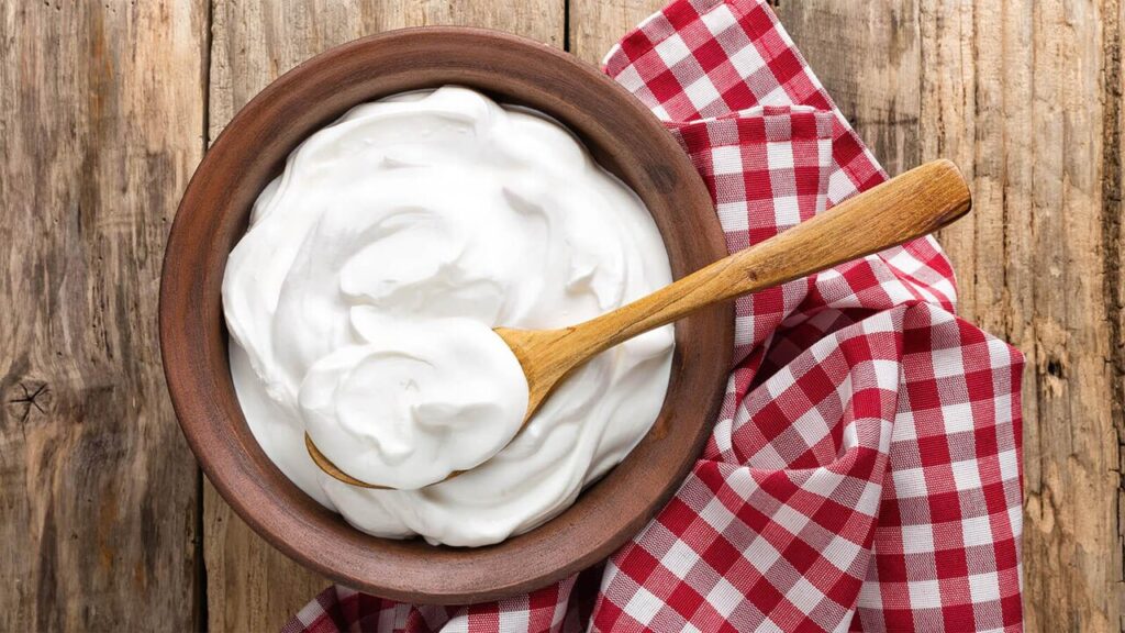 طرز تهیه ماست چکیده از ماست ؛ چکار کنیم ماست کشدار شود ؟ | ماست چکیده را با چی بخوریم ؟ طرز تهیه ماست چکیده از ماست ؛ چکار کنیم ماست کشدار شود ؟ | ماست چکیده را با چی بخوریم ؟