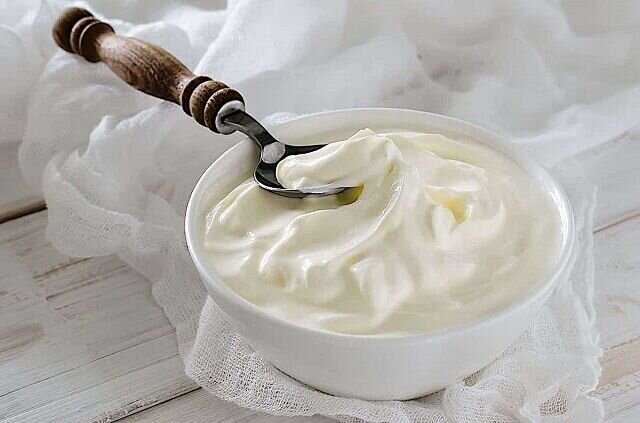 طرز تهیه ماست چکیده از ماست ؛ چکار کنیم ماست کشدار شود ؟ | ماست چکیده را با چی بخوریم ؟ طرز تهیه ماست چکیده از ماست ؛ چکار کنیم ماست کشدار شود ؟ | ماست چکیده را با چی بخوریم ؟