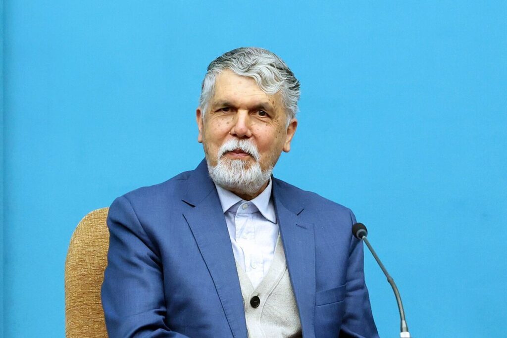 وزیر ارشاد: وداع با رهبر شهید، جلوهای از انسجام ملی است+ عکس وزیر ارشاد: وداع با رهبر شهید، جلوهای از انسجام ملی است+ عکس