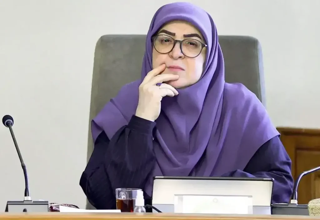 چرا پول کالابرگ فروشگاهها پرداخت نشد؟ / مهاجرانی: تا ۲۵ تیر تسویه کردیم چرا پول کالابرگ فروشگاهها پرداخت نشد؟ / مهاجرانی: تا ۲۵ تیر تسویه کردیم