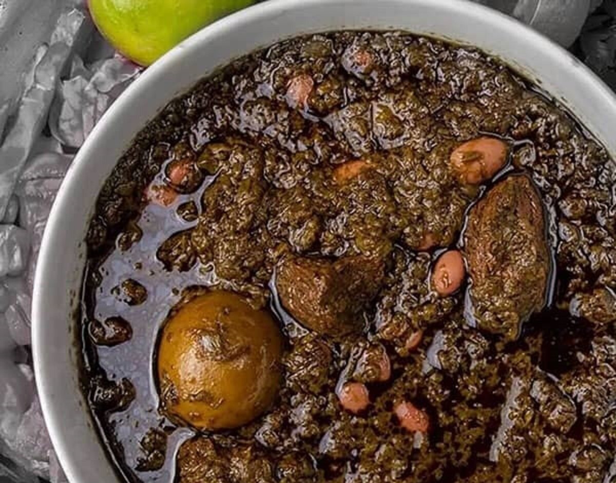 چگونه تلخی سبزی سرخ شده را بگیریم ؟ ؛ از قورمه سبزی و خورشت کرفس تا انواع کوکو چگونه تلخی سبزی سرخ شده را بگیریم ؟ ؛ از قورمه سبزی و خورشت کرفس تا انواع کوکو