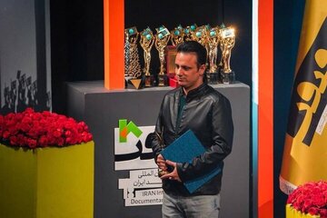 «کابوک» قضاوت نمیکند؛ مشکل بزرگ سینمای مستند معرفی آثار است «کابوک» قضاوت نمیکند؛ مشکل بزرگ سینمای مستند معرفی آثار است
