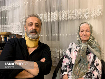 احوالپرسی حمید نعمتالله از رابعه مدنی/ برایش نقش مناسبی در «داشآکل» دارم احوالپرسی حمید نعمتالله از رابعه مدنی/ برایش نقش مناسبی در «داشآکل» دارم