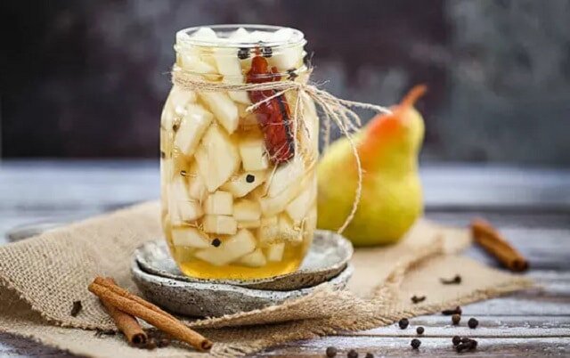 ترشی گلابی خانگی؛ چاشنی متفاوت و خوشطعم برای کنار غذا + طرز تهیه ترشی گلابی خانگی؛ چاشنی متفاوت و خوشطعم برای کنار غذا + طرز تهیه