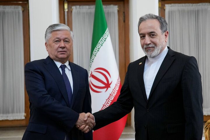 دیدار معاون وزیر امور خارجه ازبکستان با عراقچی دیدار معاون وزیر امور خارجه ازبکستان با عراقچی