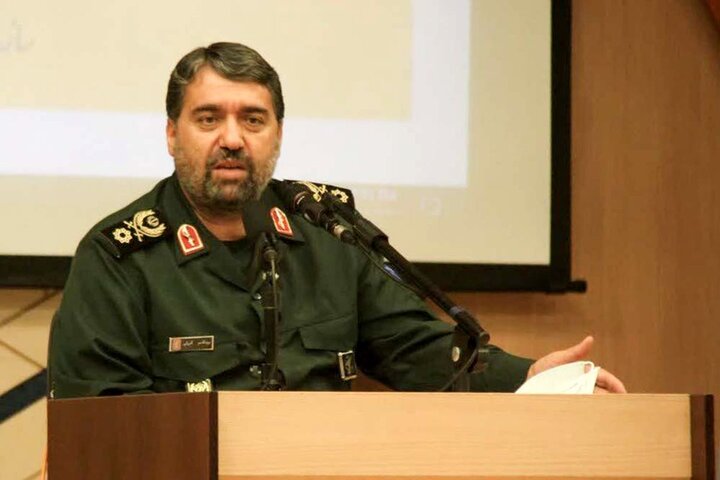 سردار قریشی:دشمن در پی اختلافافکنی میان نیروهای انقلابی و متدینین است سردار قریشی:دشمن در پی اختلافافکنی میان نیروهای انقلابی و متدینین است