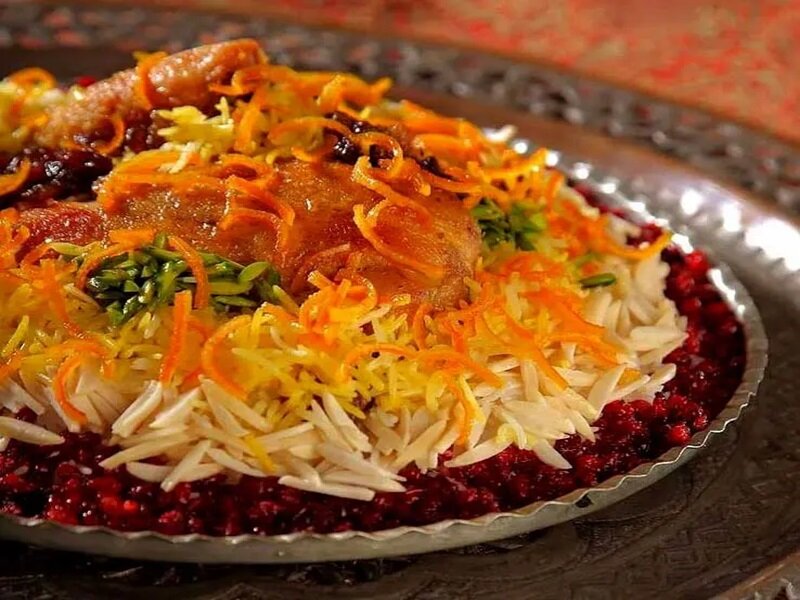 شیرینپلو ملوکانه؛ نگین درخشان مهمانیهای رسمی شیرینپلو ملوکانه؛ نگین درخشان مهمانیهای رسمی