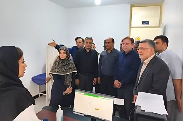 وزیر بهداشت: مرکز پایش سلامت نخلتقی با شتاب تجهیز و تکمیل میشود وزیر بهداشت: مرکز پایش سلامت نخلتقی با شتاب تجهیز و تکمیل میشود