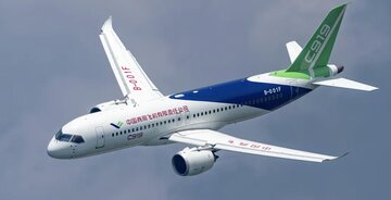 پرواز موفقیتآمیز هواپیمای مسافربری چین در ارتفاع بالا /عکس پرواز موفقیتآمیز هواپیمای مسافربری چین در ارتفاع بالا /عکس