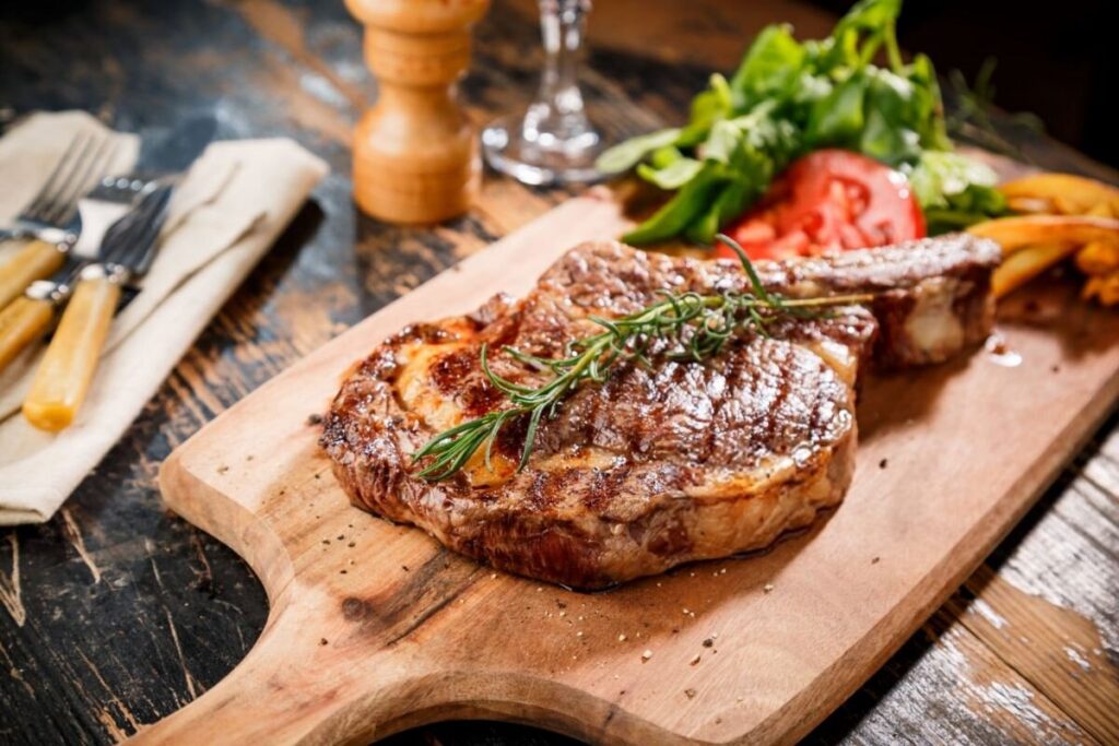 استیک ریبای؛ انتخابی عالی برای عاشقان گوشت استیک ریبای؛ انتخابی عالی برای عاشقان گوشت