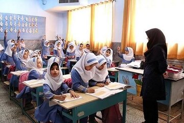 اعتبار لازم برای مزایا و پرداختیهای فرهنگیان تامین شد اعتبار لازم برای مزایا و پرداختیهای فرهنگیان تامین شد