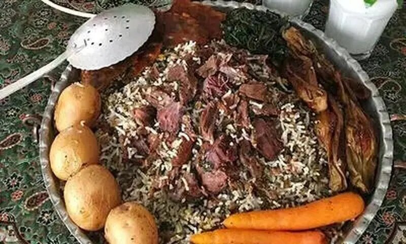 برای یک بار سبزی پلو را به روش سمنانی ها درست کنید، طعم بی نظیری دارد برای یک بار سبزی پلو را به روش سمنانی ها درست کنید، طعم بی نظیری دارد