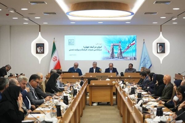 بقایی: گردشگری و میراث فرهنگی به مؤلفه قدرت نرم ایران تبدیل شدهاند بقایی: گردشگری و میراث فرهنگی به مؤلفه قدرت نرم ایران تبدیل شدهاند