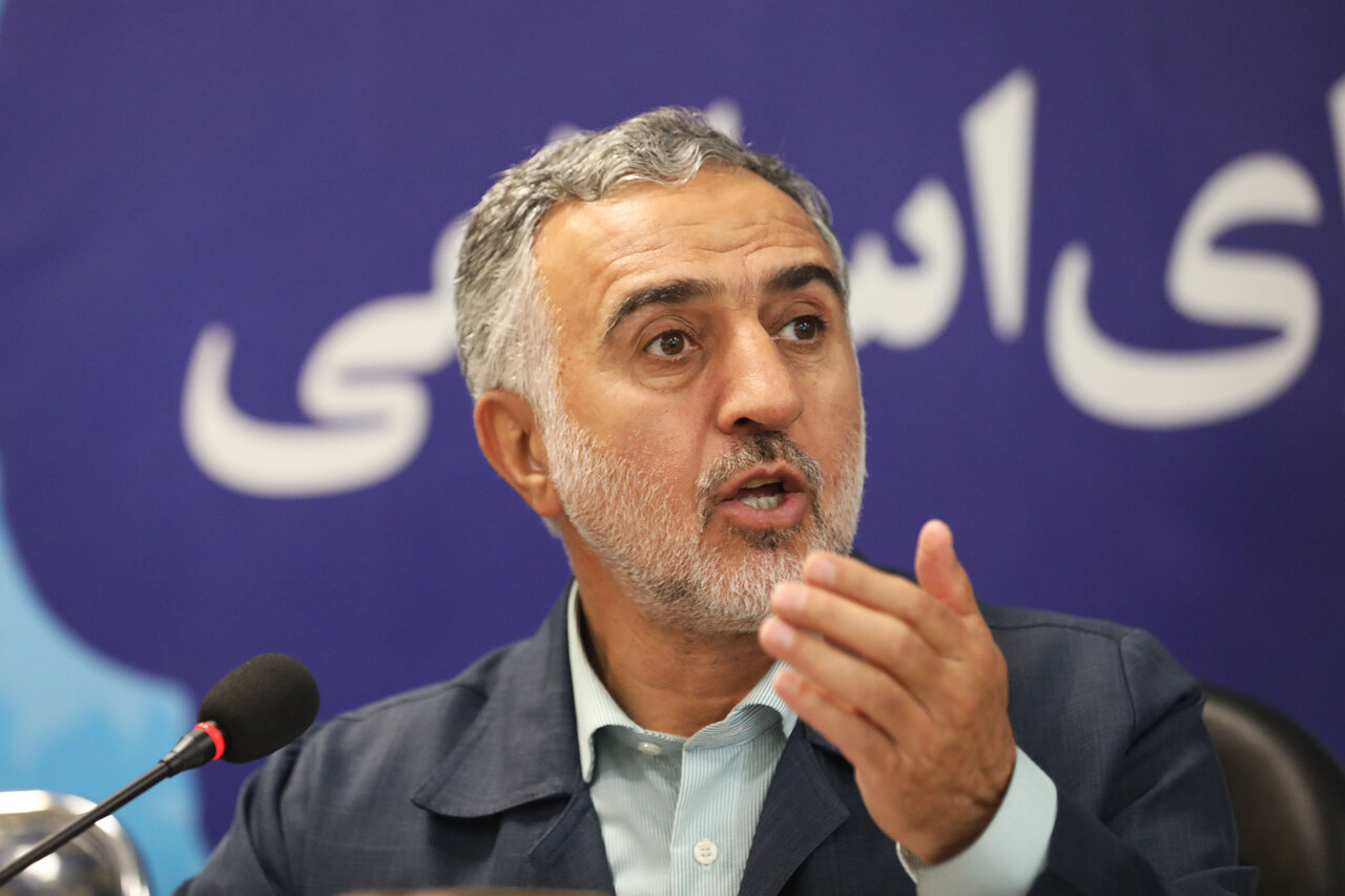 تأکید مجمع نمایندگان تهران بر مشارکت بخش خصوصی در توسعه مترو بخش خصوصی در توسعه حمل و نقل ریلی و مترو حومه در استان تهران نقش آفرینی کند