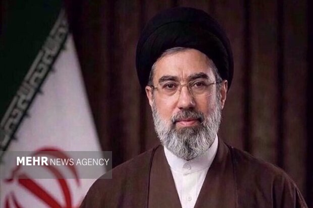دستخط رهبر انقلاب خطاب به سردار موسوی منتشر شد دستخط رهبر انقلاب خطاب به سردار موسوی منتشر شد