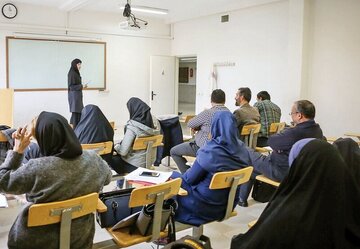 زمان شروع کلاسهای دانشجویان جدیدالورود اعلام شد / فاصله یک ماهه شروع کلاسهای ارشد و کارشناسی زمان شروع کلاسهای دانشجویان جدیدالورود اعلام شد / فاصله یک ماهه شروع کلاسهای ارشد و کارشناسی