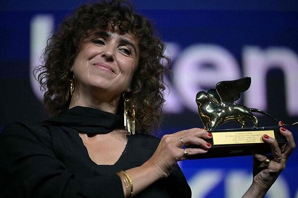 «زن ناشناس» دانمارکی شیر طلا را برد؛ جان مالکوویچ بهترین بازیگر مرد شد «زن ناشناس» دانمارکی شیر طلا را برد؛ جان مالکوویچ بهترین بازیگر مرد شد