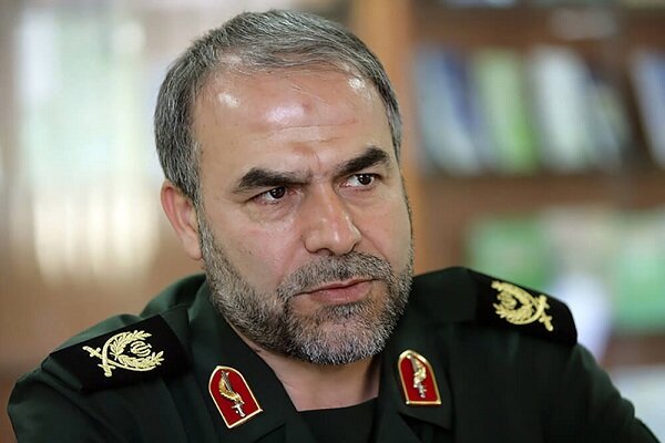 سردار جوانی: دفاع شرافتمندانه همهپرسی نمیخواهد! سردار جوانی: دفاع شرافتمندانه همهپرسی نمیخواهد!