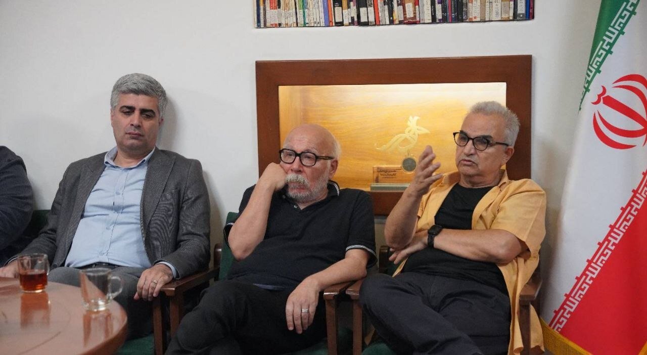 نامگذاری کتابخانه و مرکز اسناد خانه سینما به نام بهرام بیضایی نامگذاری کتابخانه و مرکز اسناد خانه سینما به نام بهرام بیضایی