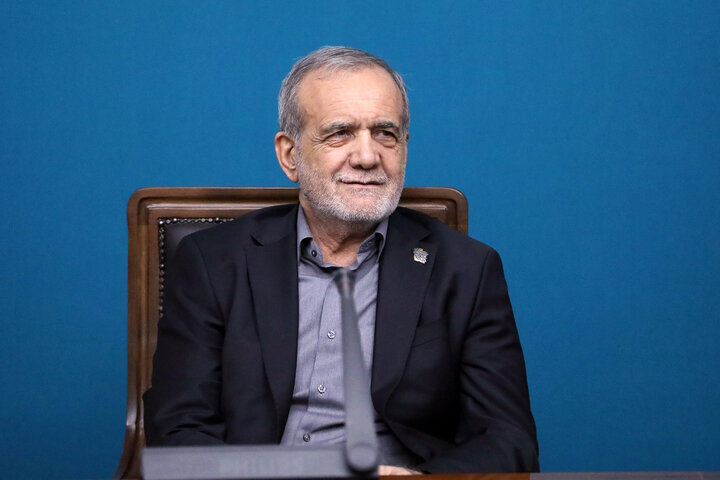 پزشکیان: تکمیل زیرساختها، پیشنیاز تحول در مدیریت کشور است پزشکیان: تکمیل زیرساختها، پیشنیاز تحول در مدیریت کشور است