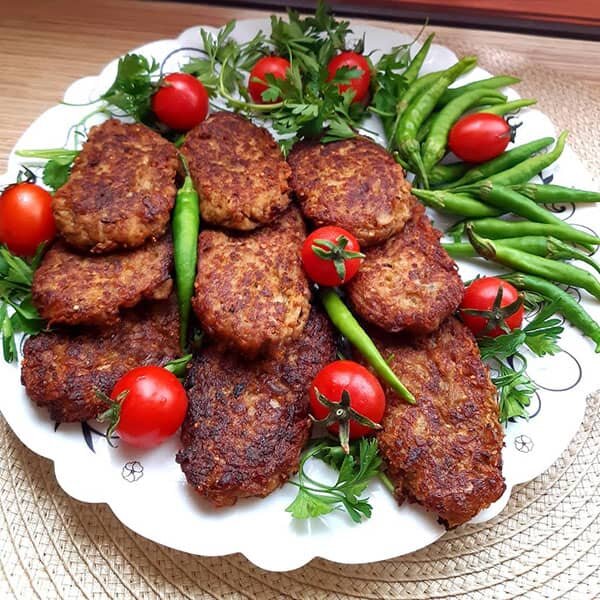 کتلت بادمجان دودی؛ عطر اصیل و بافتی ترد بدون سیبزمینی کتلت بادمجان دودی؛ عطر اصیل و بافتی ترد بدون سیبزمینی