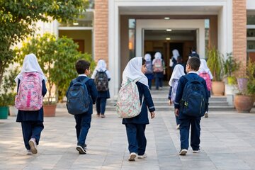 یک زمانی اول مهر روز خوبی بود/ روایت مردم از بازگشایی مدرسه زیر سایه مشکلات اقتصادی؛ خانوادهها نمیتوانند حال خوب سادهای برای بچههایشان بسازند یک زمانی اول مهر روز خوبی بود/ روایت مردم از بازگشایی مدرسه زیر سایه مشکلات اقتصادی؛ خانوادهها نمیتوانند حال خوب سادهای برای بچههایشان بسازند
