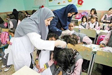 آمار ابتلا به شپش در مدارس؛ بیش از ۲۷۶ هزار دانشآموز در سال ۱۴۰۴ / شپش سر هیچ ارتباطی با رعایت بهداشت فردی ندارد آمار ابتلا به شپش در مدارس؛ بیش از ۲۷۶ هزار دانشآموز در سال ۱۴۰۴ / شپش سر هیچ ارتباطی با رعایت بهداشت فردی ندارد