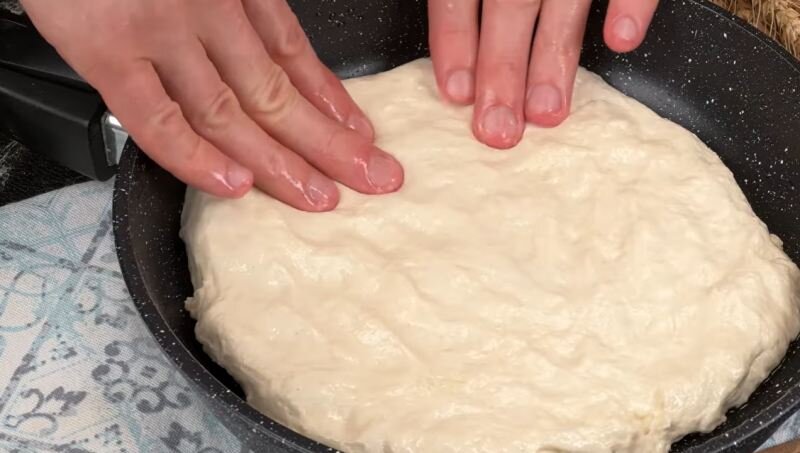 طرز تهیه نان تابه ای فوری با ماست و یک پیمانه آرد طرز تهیه نان تابه ای فوری با ماست و یک پیمانه آرد
