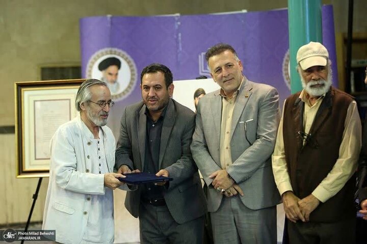 محمود فرهنگ دبیر هفدهمین جشنواره تئاتر بسیج سودای عشق شد محمود فرهنگ دبیر هفدهمین جشنواره تئاتر بسیج سودای عشق شد
