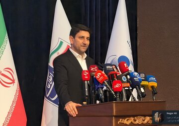 وزیر ارتباطات: اتصال منازل و کسبوکارها به فیبرنوری ۵۰۰ درصد رشد کرد وزیر ارتباطات: اتصال منازل و کسبوکارها به فیبرنوری ۵۰۰ درصد رشد کرد