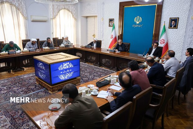 پزشکیان: برای حل مشکلات باید از طرحهای عملی و فراجناحی استفاده کنیم پزشکیان: برای حل مشکلات باید از طرحهای عملی و فراجناحی استفاده کنیم